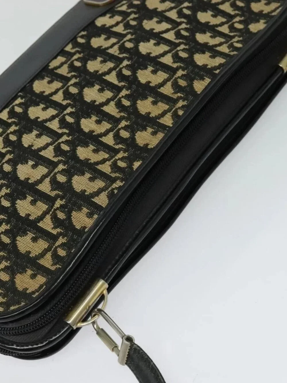 Christian Dior Trotter Canvas Shoulder Bag Navy Gold Auth 122509 - Picture 7 of 16